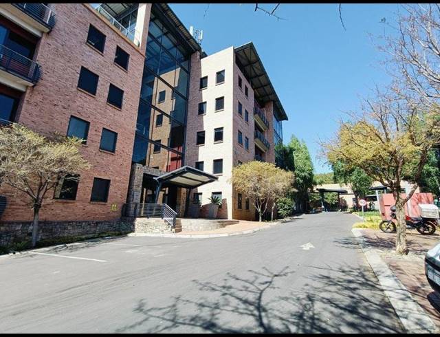 BUSINESS PROPERTY TO RENT IN WELTEVREDEN PARK